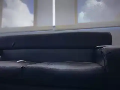 Snapshot of TheSantis chatting on 3, 10, 2025 TheSantis online show from 3, 10, 2025