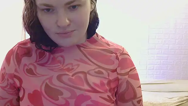 Snapshot of AliceForLoveOh chatting on 30, 5, 2026 AliceForLoveOh online show from 30, 5, 2026