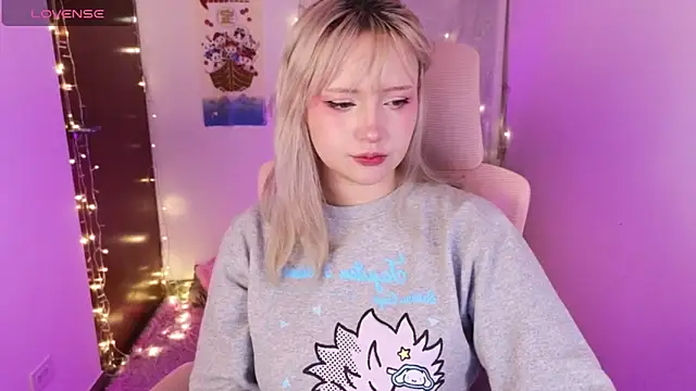 Snapshot of KuroChan420 chatting on 16, 1, 2026 KuroChan420 online show from 16, 1, 2026