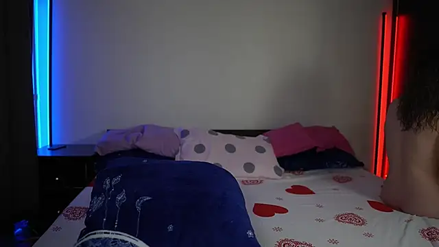 TiffanyPierce online show from 26, 2, 2025