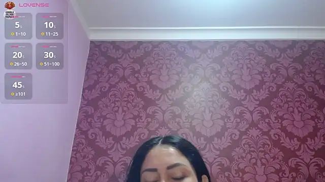 Snapshot of juliana_diaz chatting on 1, 6, 2026 juliana diaz online show from 1, 6, 2026