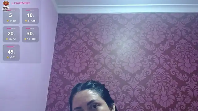 Snapshot of juliana_diaz chatting on 16, 6, 2026 juliana diaz online show from 16, 6, 2026