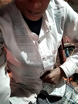 Snapshot of hq9870a chatting on 15, 1, 2026 hq9870a online show from 15, 1, 2026