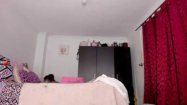 Snapshot of AlondraDiossa03 chatting on 7, 1, 2025 AlondraDiossa03 online show from 7, 1, 2025