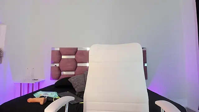 Snapshot of AlondraDiossa03 chatting on 8, 3, 2025 AlondraDiossa03 online show from 8, 3, 2025