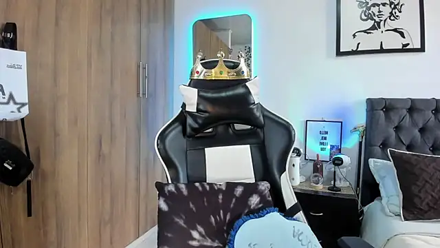 AlanNaughty online show from 25, 2, 2026