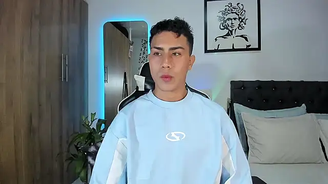 AlanNaughty online show from 26, 4, 2026