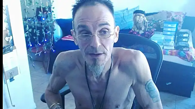 Snapshot of mycock2474u chatting on 26, 2, 2025 mycock2474u online show from 26, 2, 2025