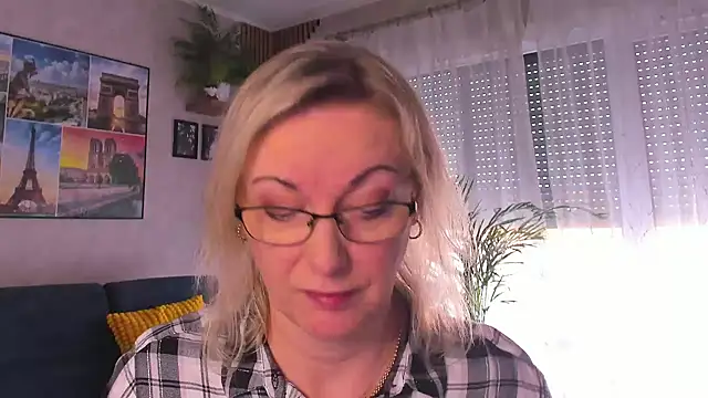 Snapshot of vanessa_chat chatting on 10, 3, 2026 vanessa chat online show from 10, 3, 2026