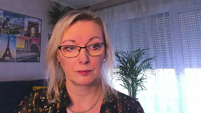 Snapshot of vanessa_chat chatting on 12, 3, 2026 vanessa chat online show from 12, 3, 2026