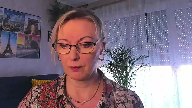 Snapshot of vanessa_chat chatting on 19, 3, 2026 vanessa chat online show from 19, 3, 2026