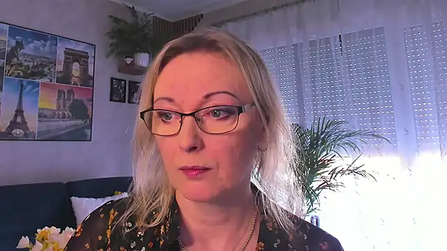Snapshot of vanessa_chat chatting on 7, 4, 2026 vanessa chat online show from 7, 4, 2026