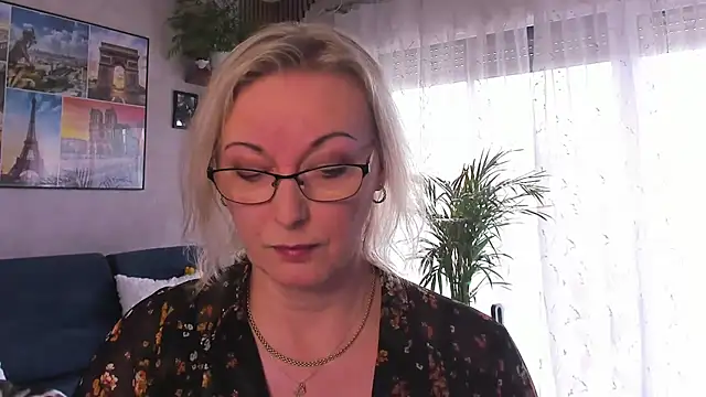 Snapshot of vanessa_chat chatting on 19, 4, 2026 vanessa chat online show from 19, 4, 2026