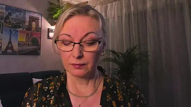 Snapshot of vanessa_chat chatting on 19, 4, 2026 vanessa chat online show from 19, 4, 2026