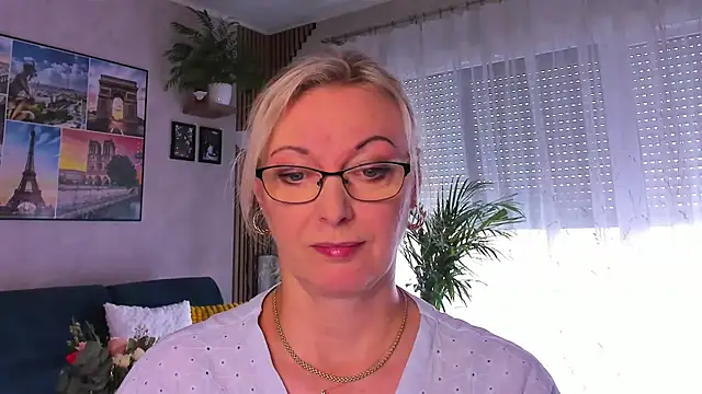 Snapshot of vanessa_chat chatting on 11, 5, 2026 vanessa chat online show from 11, 5, 2026