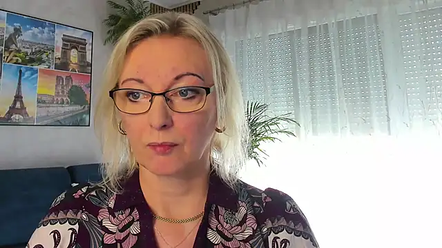 Snapshot of vanessa_chat chatting on 17, 5, 2026 vanessa chat online show from 17, 5, 2026