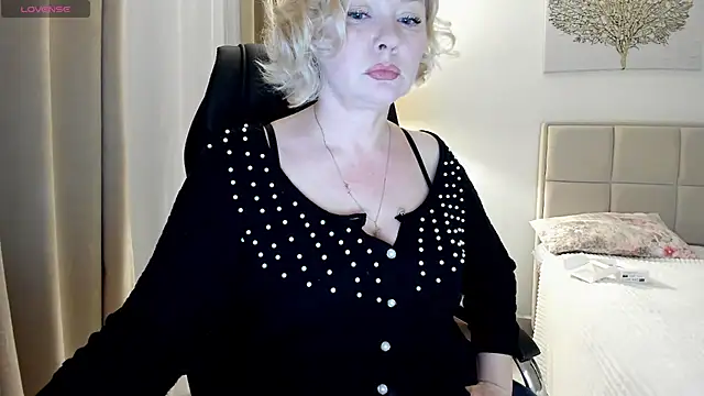 Snapshot of Colette__1977 chatting on 23, 4, 2026 Colette 1977 online show from 23, 4, 2026