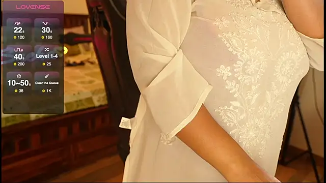 sneha hussy online show from 22, 11, 2025