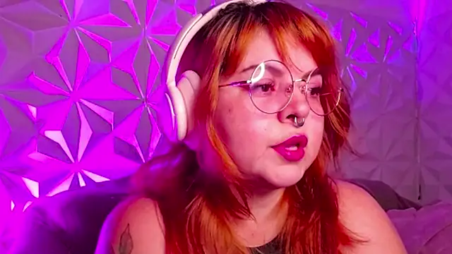 Snapshot of Satyn_doll chatting on 15, 9, 2025 Satyn doll online show from 15, 9, 2025