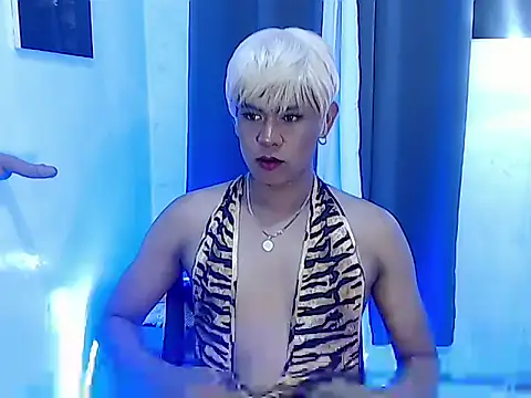 Snapshot of perfaXUK chatting on 10, 9, 2025 perfaXUK online show from 10, 9, 2025