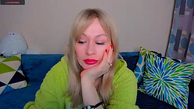 EllenMoore online show from 11, 4, 2026