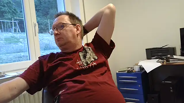 Snapshot of shymanhn chatting on 18, 7, 2026 shymanhn online show from 18, 7, 2026