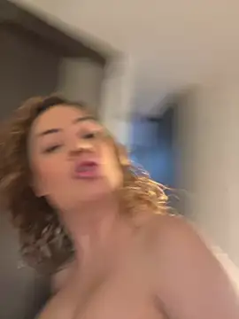 Rachell More online show from 19, 4, 2026