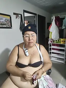 Snapshot of Brenda_Berck_ chatting on 13, 6, 2026 Brenda Berck online show from 13, 6, 2026