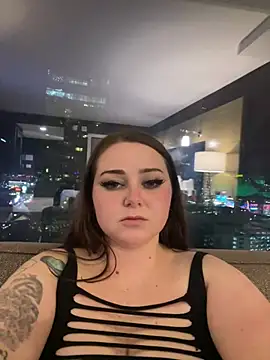 Kira tattoo online show from 26, 2, 2025