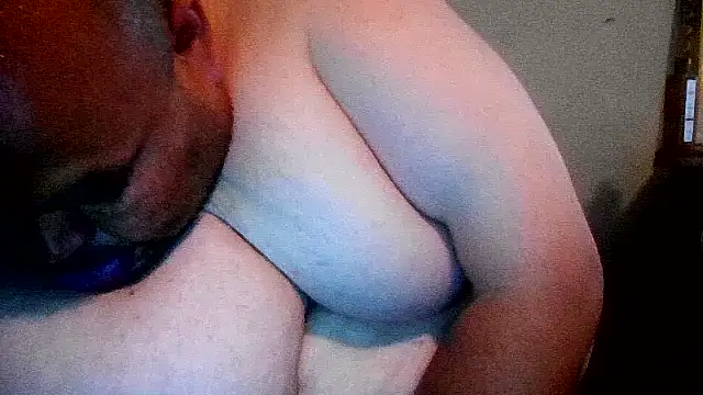 Snapshot of Pantychubs69 chatting on 10, 4, 2026 Pantychubs69 online show from 10, 4, 2026