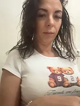 Almmaxxxx online show from 19, 10, 2025