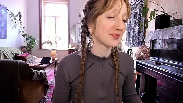 Snapshot of Miranda2_0 chatting on 24, 2, 2025 Miranda2 0 online show from 24, 2, 2025