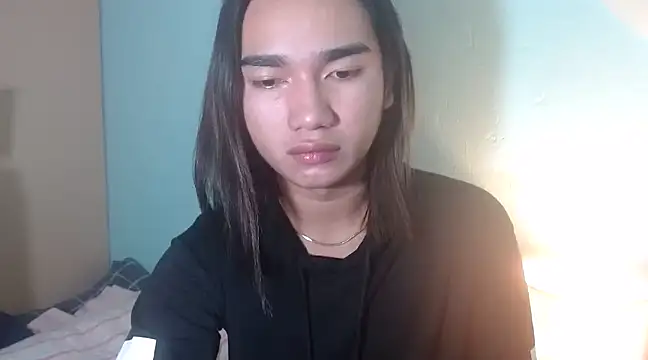 Snapshot of CasandraDiaz chatting on 5, 2, 2025 CasandraDiaz online show from 5, 2, 2025