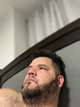 Gabihotxxx1 online show from 27, 2, 2026