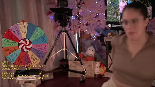 Snapshot of Nikki_Torres chatting on 15, 11, 2025 Nikki Torres online show from 15, 11, 2025