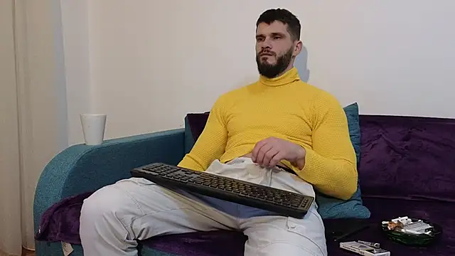 Snapshot of MauroTwin chatting on 16, 12, 2024 MauroTwin online show from 16, 12, 2024