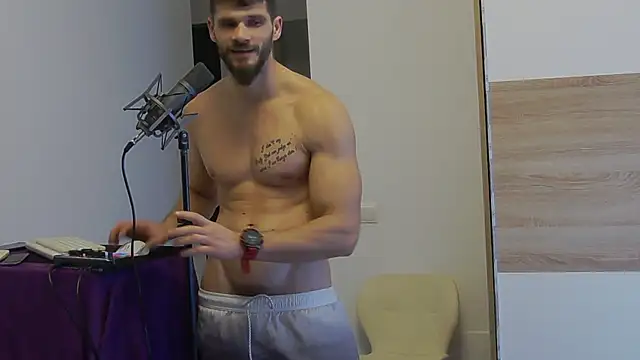 Snapshot of MauroTwin chatting on 3, 2, 2025 MauroTwin online show from 3, 2, 2025