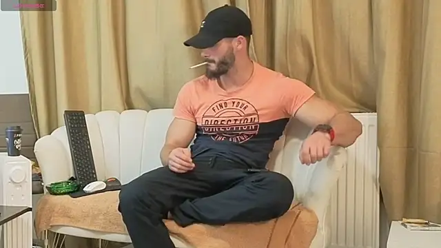 Snapshot of MauroTwin chatting on 3, 11, 2025 MauroTwin online show from 3, 11, 2025