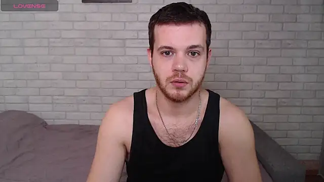 Snapshot of Alexxx_horny chatting on 4, 5, 2026 Alexxx horny online show from 4, 5, 2026