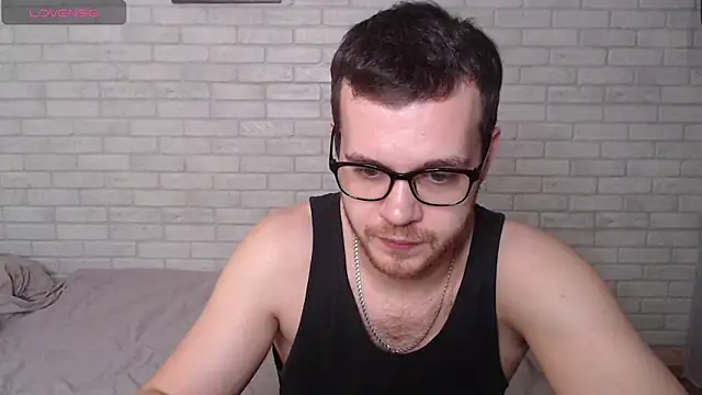 Snapshot of Alexxx_horny chatting on 10, 5, 2026 Alexxx horny online show from 10, 5, 2026