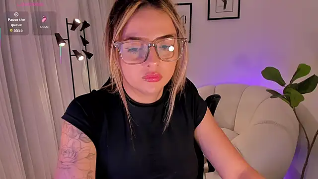 AmyWood online show from 10, 2, 2026