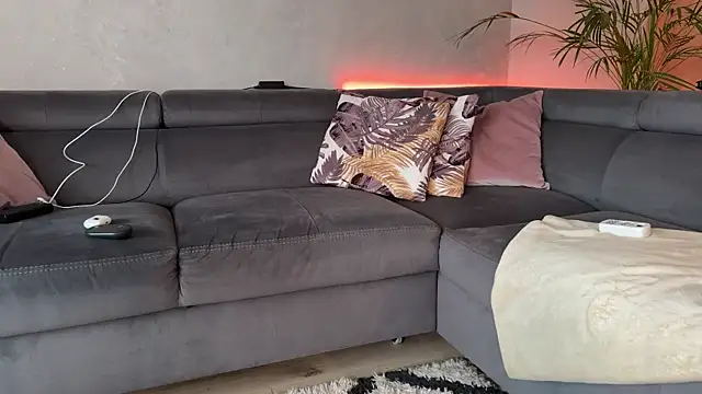 Snapshot of Anna_Passion chatting on 27, 10, 2025 Anna Passion online show from 27, 10, 2025