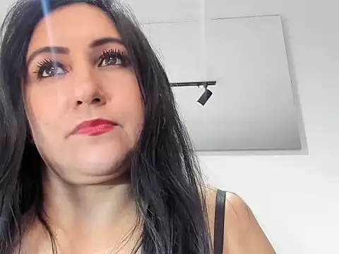 Snapshot of foxy-porn1 chatting on 27, 5, 2026 foxy-porn1 online show from 27, 5, 2026