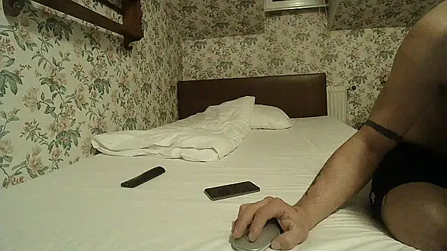 NiceHunter89 online show from 27, 3, 2026