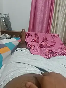 Snapshot of rohithunni123 chatting on 14, 9, 2025 rohithunni123 online show from 14, 9, 2025