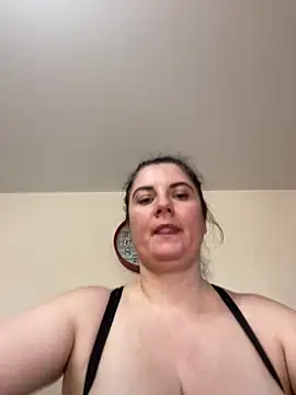 alisiaparril online show from 18, 3, 2025