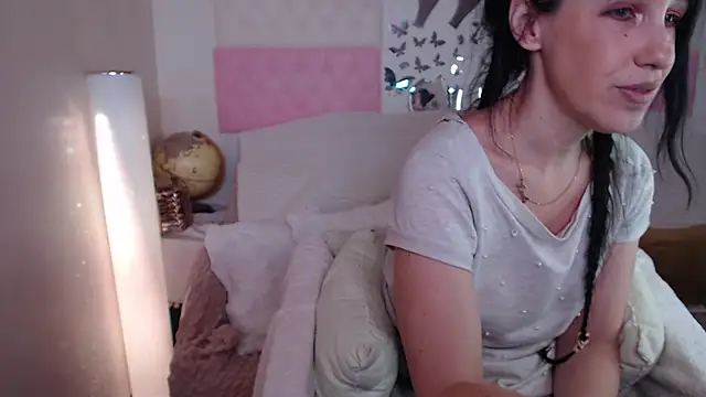 -carla- online show from 26, 11, 2025