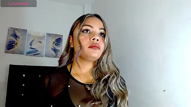 Snapshot of Kylie_loveee chatting on 13, 7, 2026 Kylie loveee online show from 13, 7, 2026