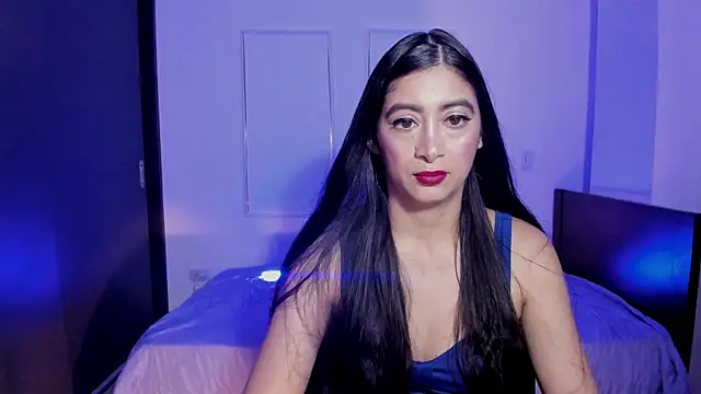 MeganWhite3 online show from 17, 5, 2026