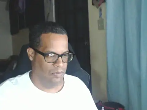 Snapshot of thesugar32 chatting on 3, 2, 2026 thesugar32 online show from 3, 2, 2026